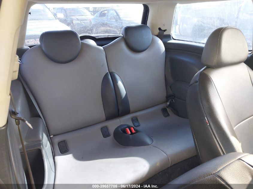 2006 Mini Cooper S VIN: WMWRE33566TL20557 Lot: 39657705