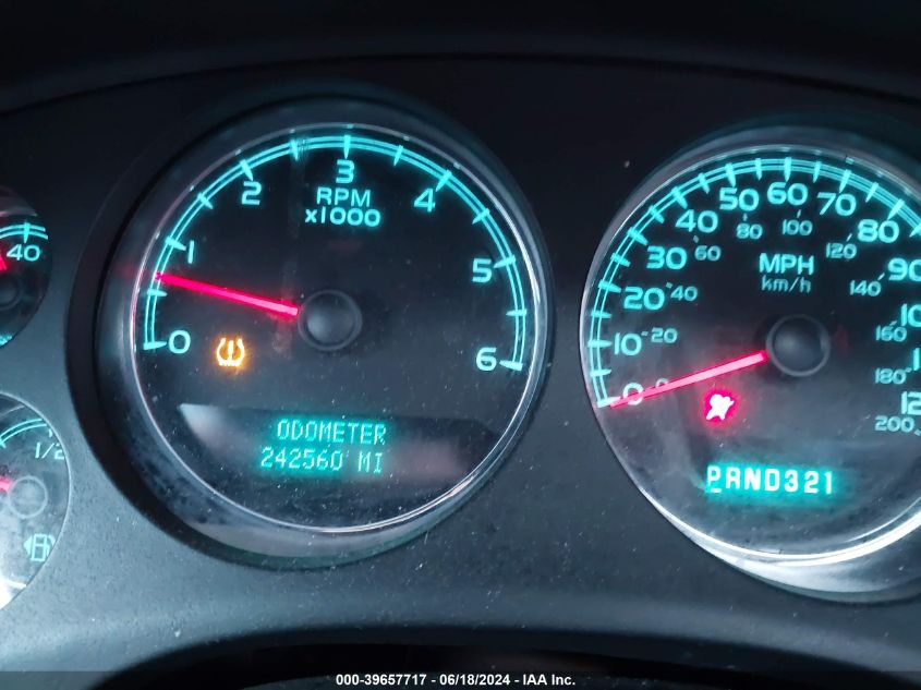 2008 Chevrolet Tahoe Lt VIN: 1GNFK13078J136340 Lot: 39657717