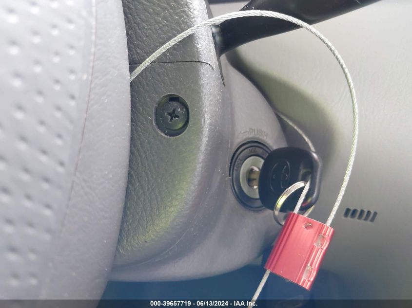 2008 Toyota Corolla Le VIN: 1NXBR32E28Z976855 Lot: 39657719