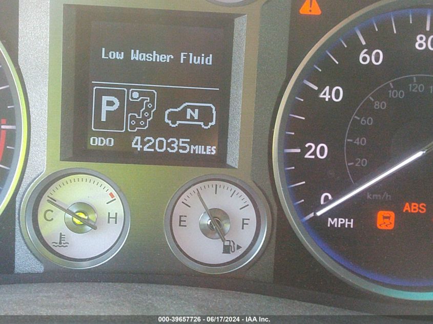 2011 Lexus Lx 570 VIN: JTJHY7AX2B4070396 Lot: 39657726