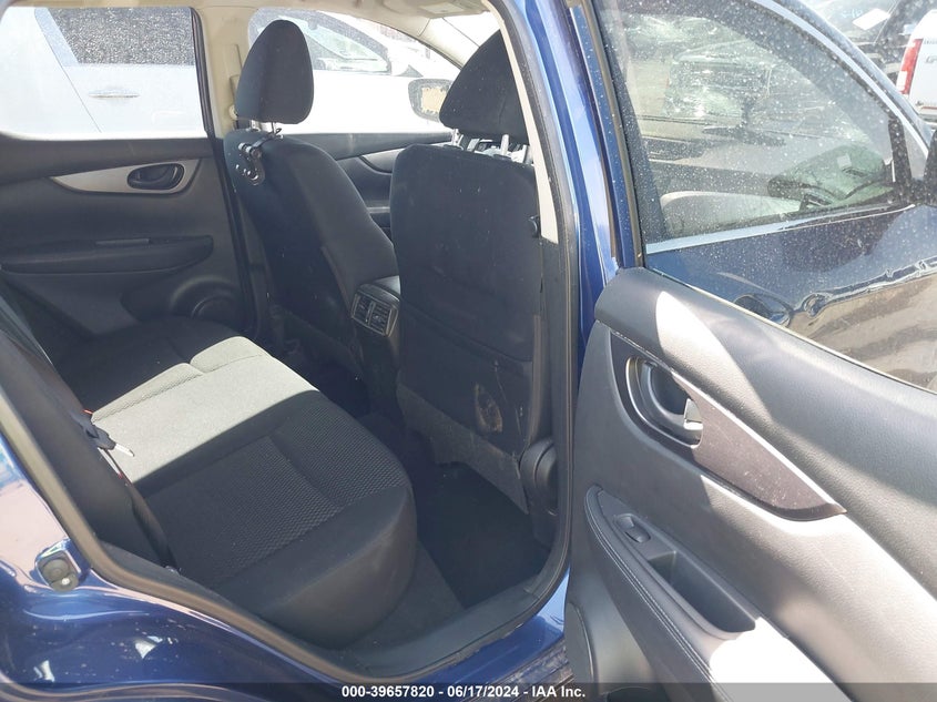 2018 Nissan Rogue Sport S VIN: JN1BJ1CPXJW103447 Lot: 39657820