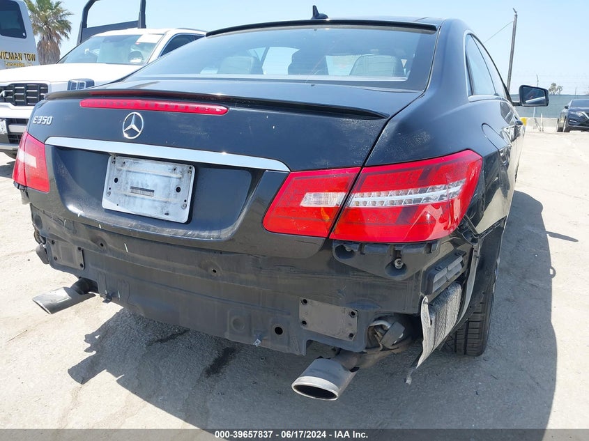 2011 Mercedes-Benz E 350 VIN: WDDKJ5GBXBF129105 Lot: 39657837