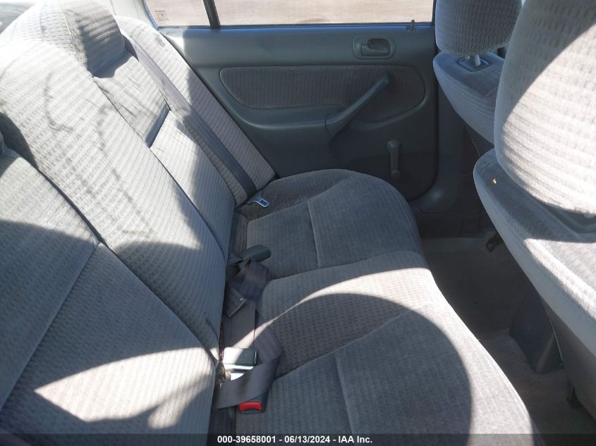 1999 Honda Civic Value Package VIN: 2HGEJ6617XH590887 Lot: 39658001