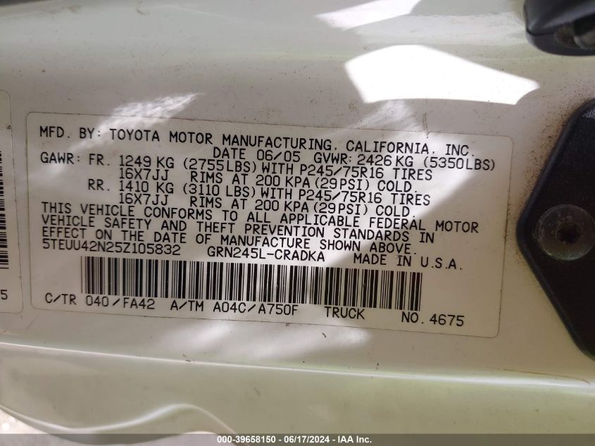 2005 Toyota Tacoma Base V6 VIN: 5TEUU42N25Z105832 Lot: 39658150