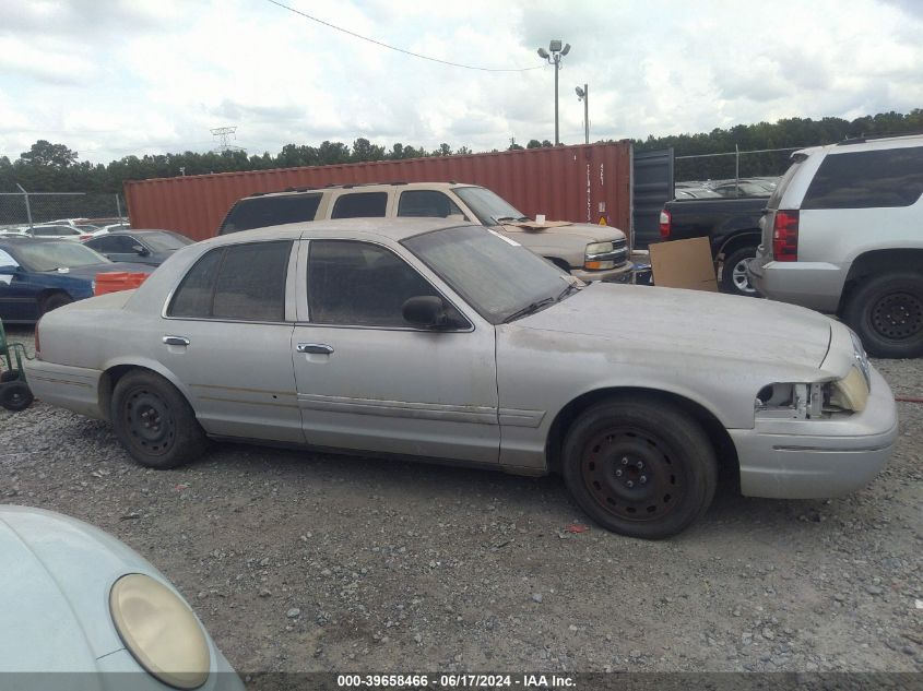 2003 Ford Crown Victoria Police VIN: 2FAFP71W53X220568 Lot: 39658466