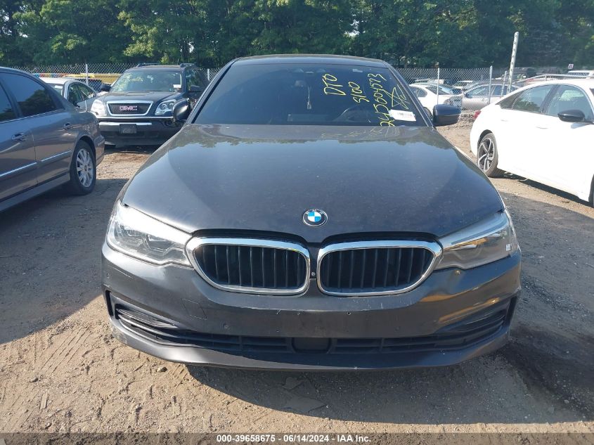 WBAJE7C31HG890464 2017 BMW 540I xDrive