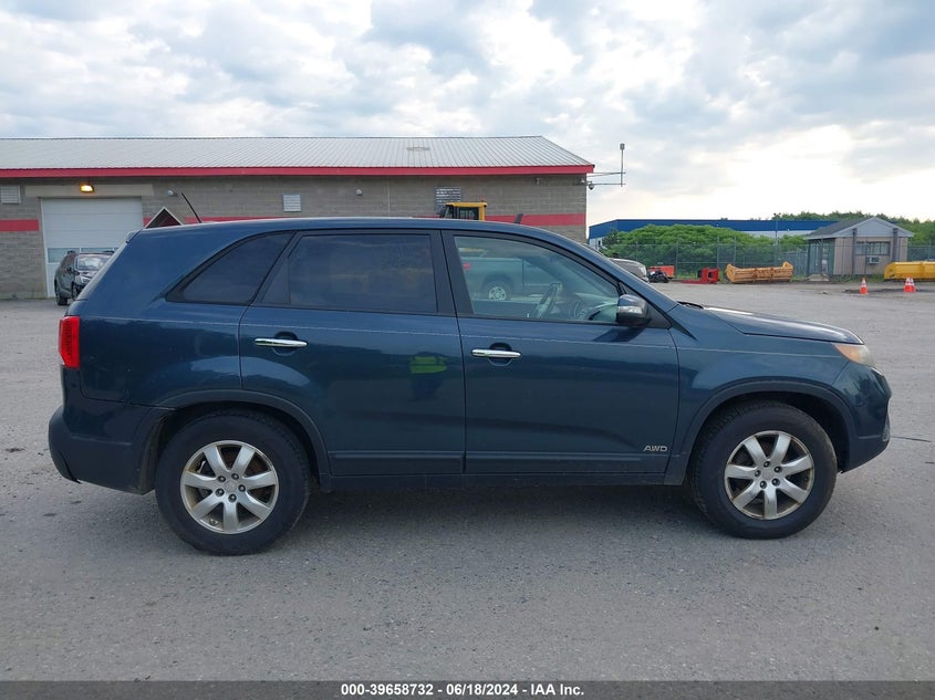 2011 Kia Sorento Lx VIN: 5XYKTCA12BG142288 Lot: 39658732