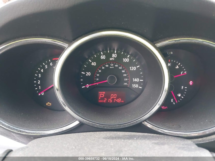 2011 Kia Sorento Lx VIN: 5XYKTCA12BG142288 Lot: 39658732