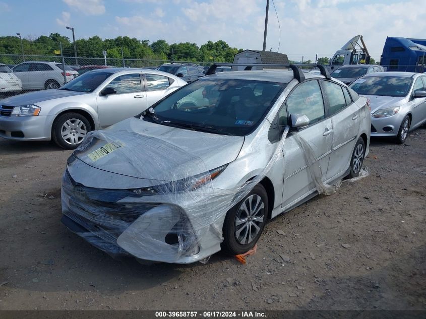 2022 TOYOTA PRIUS PRIME LE - JTDKAMFP2N3227844