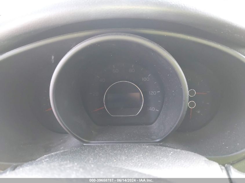 2014 Kia Soul + VIN: KNDJP3A54E7072992 Lot: 39658787