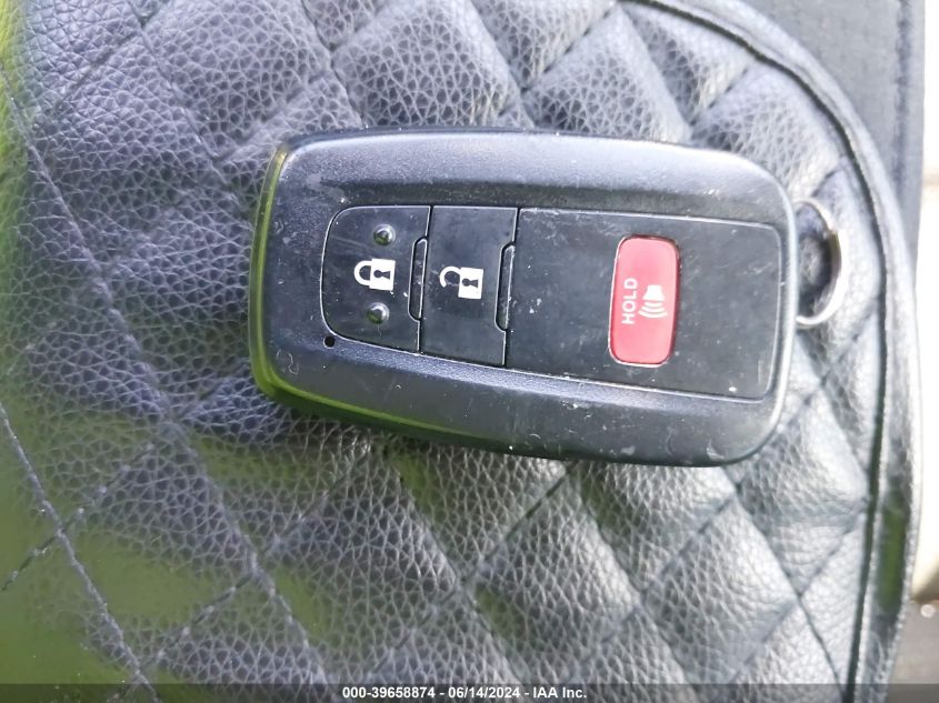 2020 Toyota Prius Le VIN: JTDKARFU5L3113790 Lot: 39658874