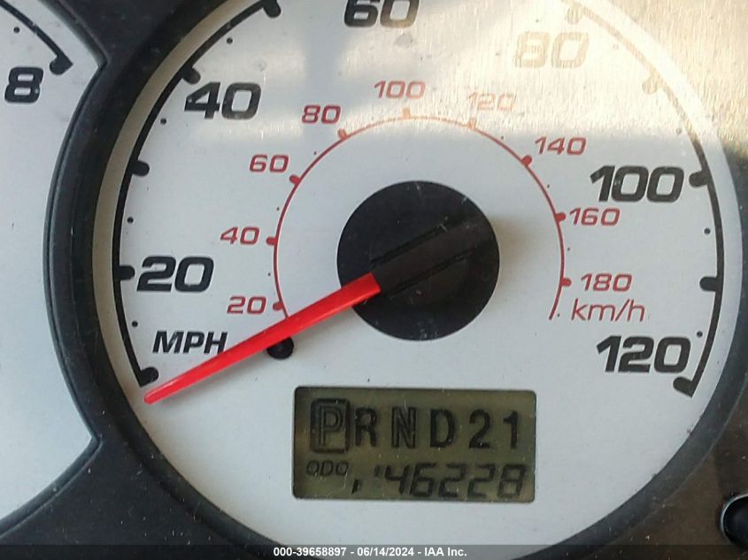 2004 Ford Escape Xlt VIN: 1FMYU03184KB35566 Lot: 39658897