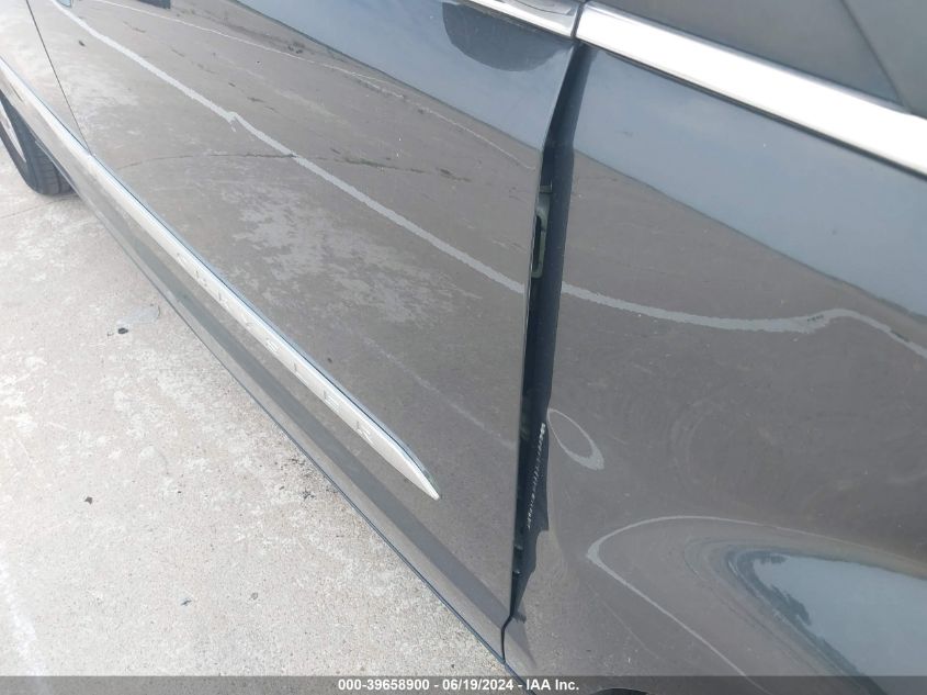 2012 Chrysler Town & Country Touring VIN: 2C4RC1BGXCR212803 Lot: 39658900