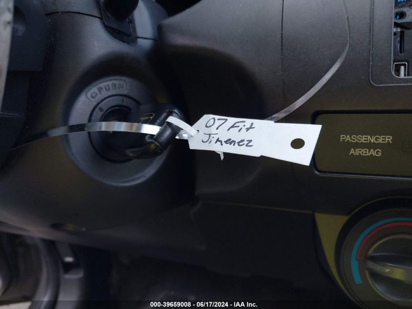 2007 Honda Fit Sport VIN: JHMGD38637S035822 Lot: 39659008