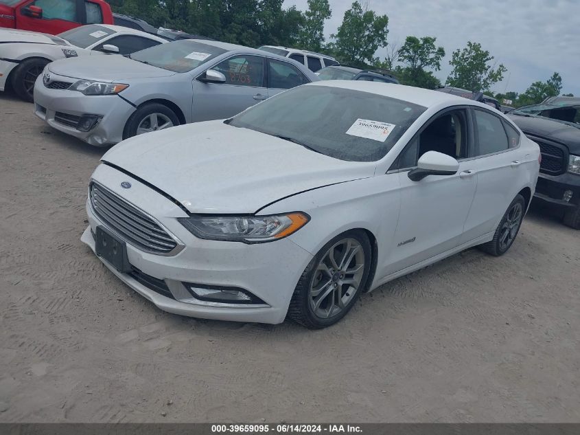 3FA6P0LU2HR325318 2017 FORD FUSION - Image 2