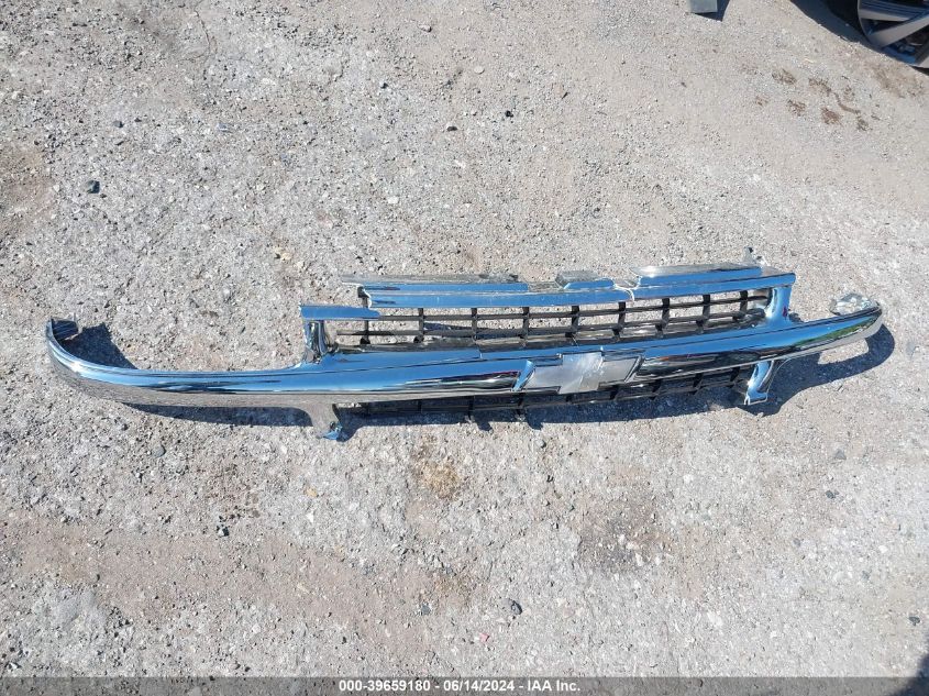 2002 Chevrolet Tahoe Ls VIN: 1GNEC13VX2R164338 Lot: 39659180