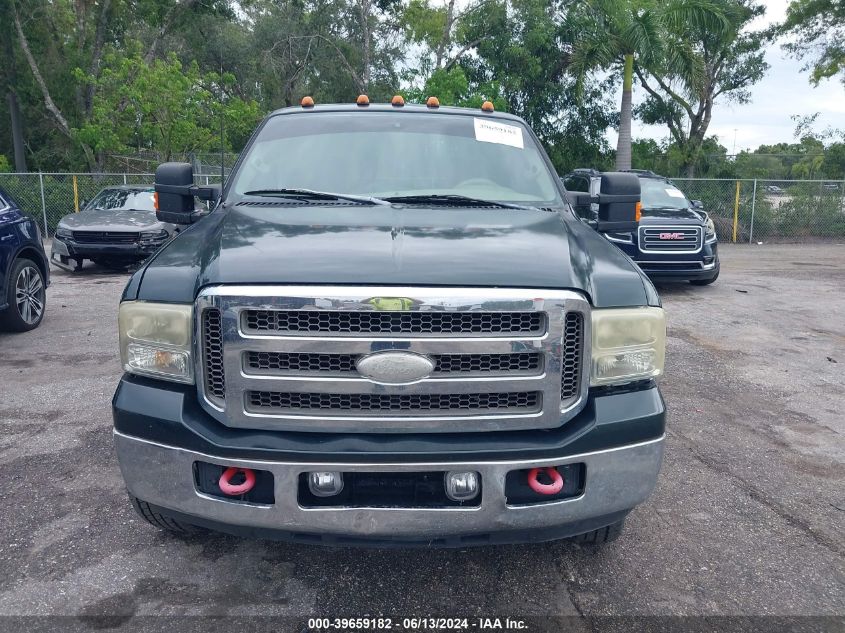 2002 Ford F-350 Lariat/Xl/Xlt VIN: 1FTWX33F12ED56180 Lot: 39659182