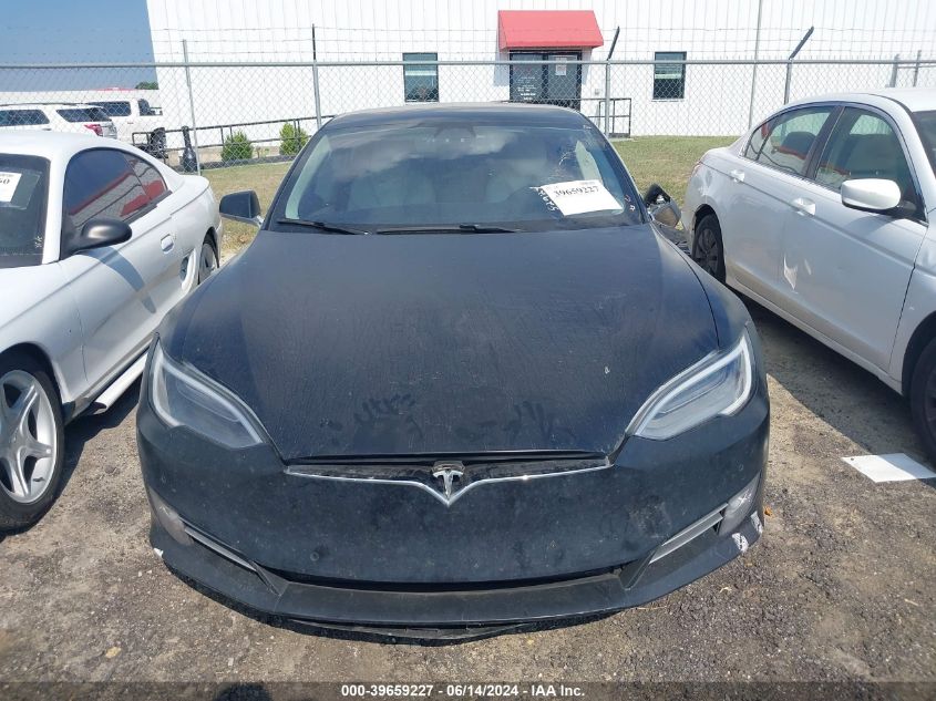 2018 Tesla Model S 100D/75D/P100D VIN: 5YJSA1E20JF275571 Lot: 39659227