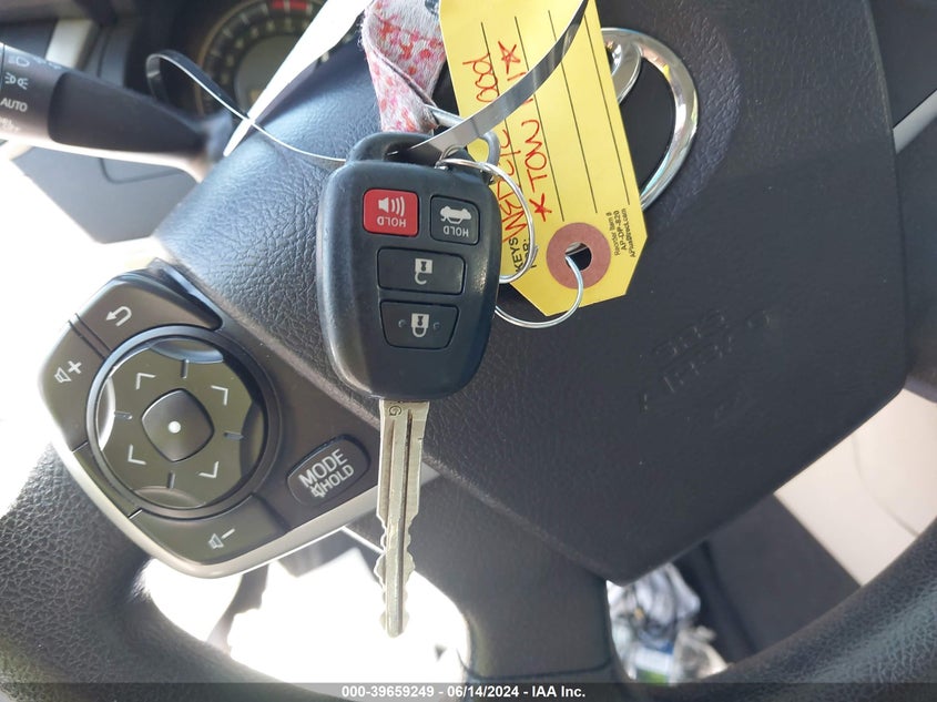 2014 Toyota Camry Le VIN: 4T4BF1FK7ER384544 Lot: 39659249