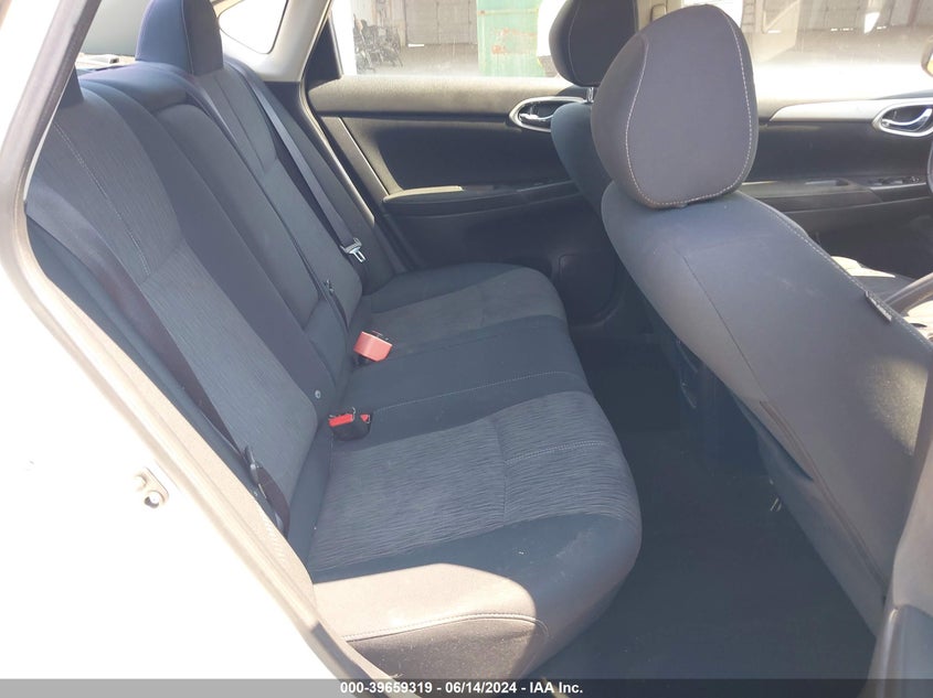 2015 Nissan Sentra Fe+ S/S/Sl/Sr/Sv VIN: 3N1AB7AP8FL656528 Lot: 39659319