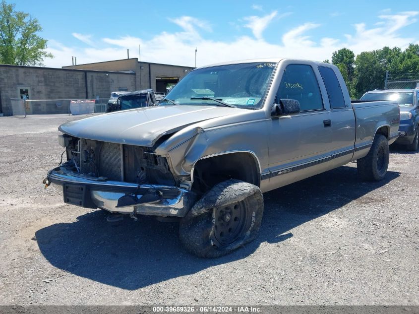 1998 Chevrolet K1500 K1500 VIN: 1GCEK19M2WE211952 Lot: 39659326