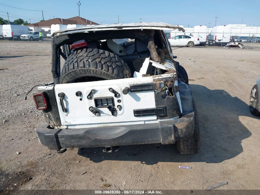 2015 Jeep Wrangler Unlimited Sahara VIN: 1C4BJWEG7FL596200 Lot: 39659350