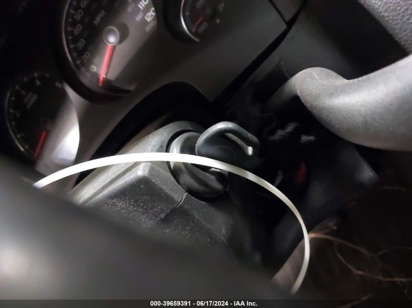 2011 Chevrolet Tahoe Ltz VIN: 1GNSKCE03BR171974 Lot: 39659391