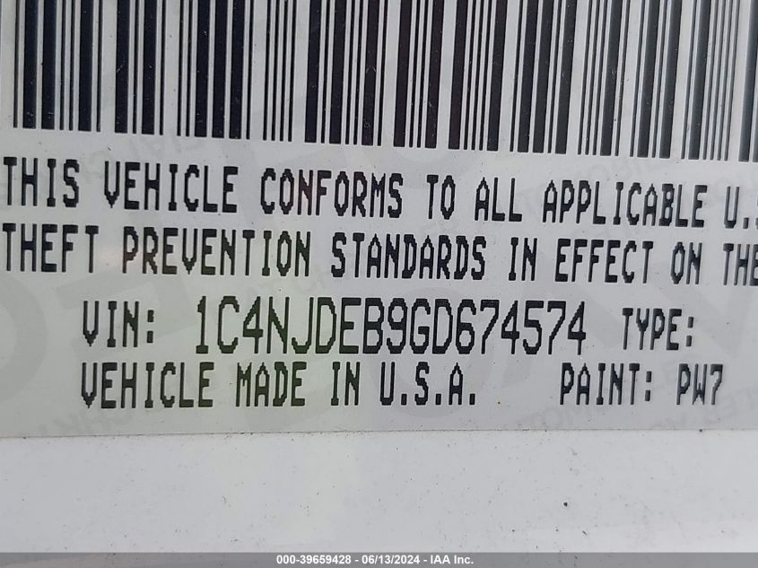 2016 Jeep Compass High Altitude Edition VIN: 1C4NJDEB9GD674574 Lot: 39659428