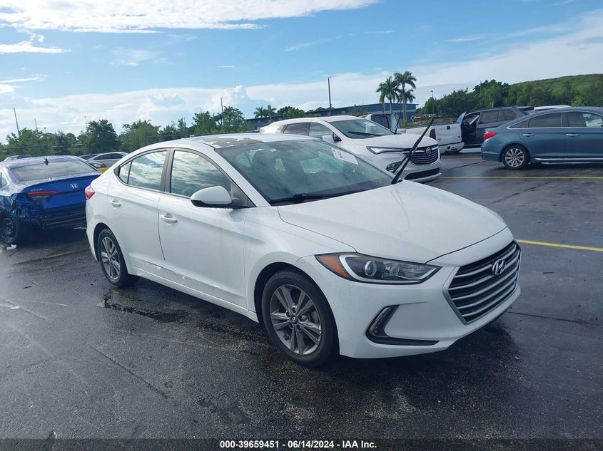 HYUNDAI ELANTRA SE 2017