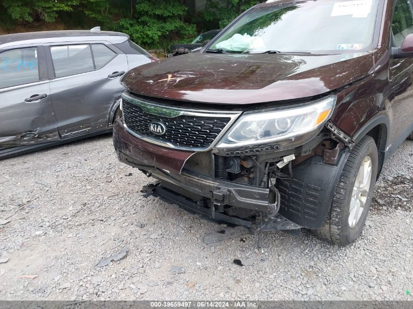 2015 KIA SORENTO LX - 5XYKTCA62FG639083