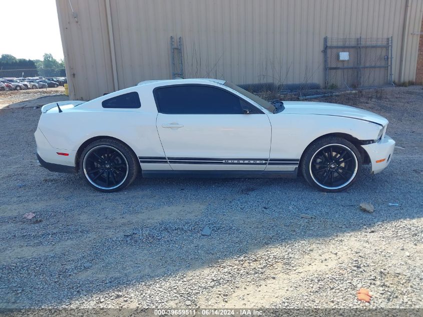 2012 Ford Mustang V6 VIN: 1ZVBP8AMXC5267106 Lot: 39659511