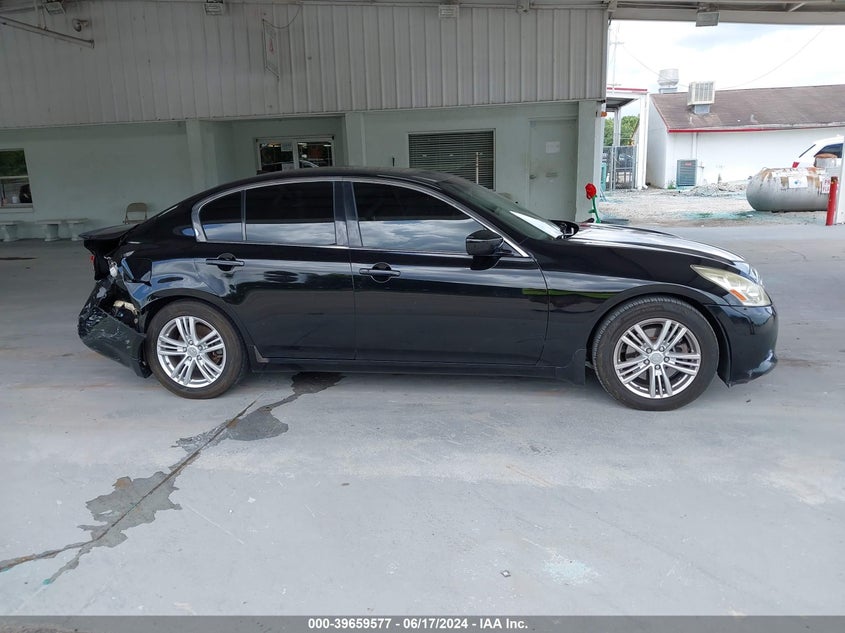 2013 INFINITI G37 JOURNEY - JN1CV6AP0DM300748