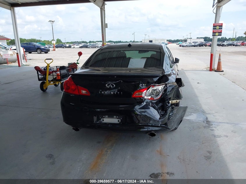 2013 INFINITI G37 JOURNEY - JN1CV6AP0DM300748