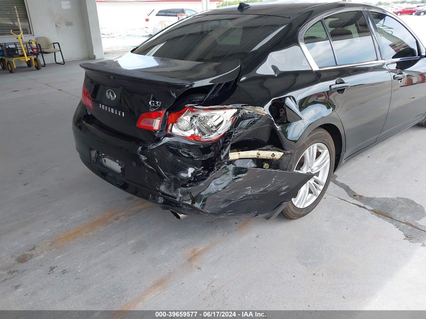 2013 INFINITI G37 JOURNEY - JN1CV6AP0DM300748