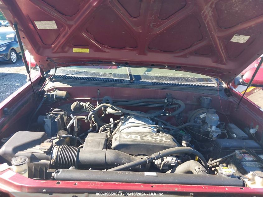 2002 Toyota Sequoia Sr5 V8 VIN: 5TDBT44A72S081637 Lot: 39659579