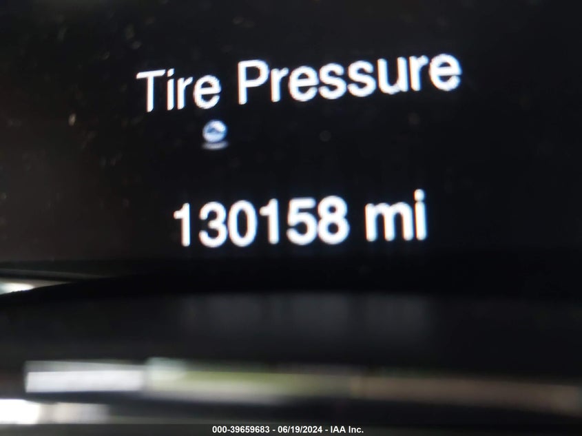 2015 Jeep Grand Cherokee Overland VIN: 1C4RJFCG5FC161919 Lot: 39659683