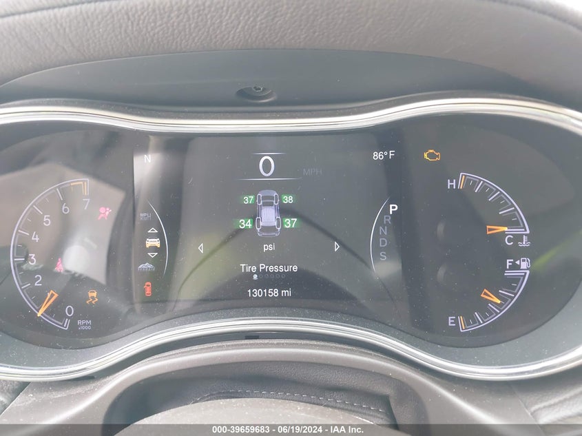 2015 Jeep Grand Cherokee Overland VIN: 1C4RJFCG5FC161919 Lot: 39659683