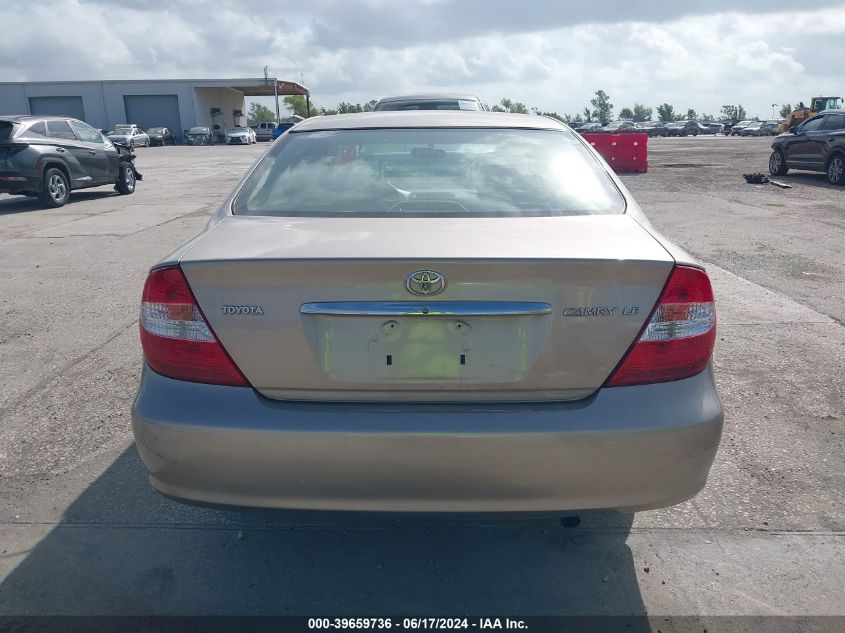 2003 Toyota Camry Le VIN: 4T1BE32K43U135470 Lot: 39659736