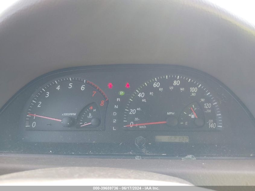 2003 Toyota Camry Le VIN: 4T1BE32K43U135470 Lot: 39659736