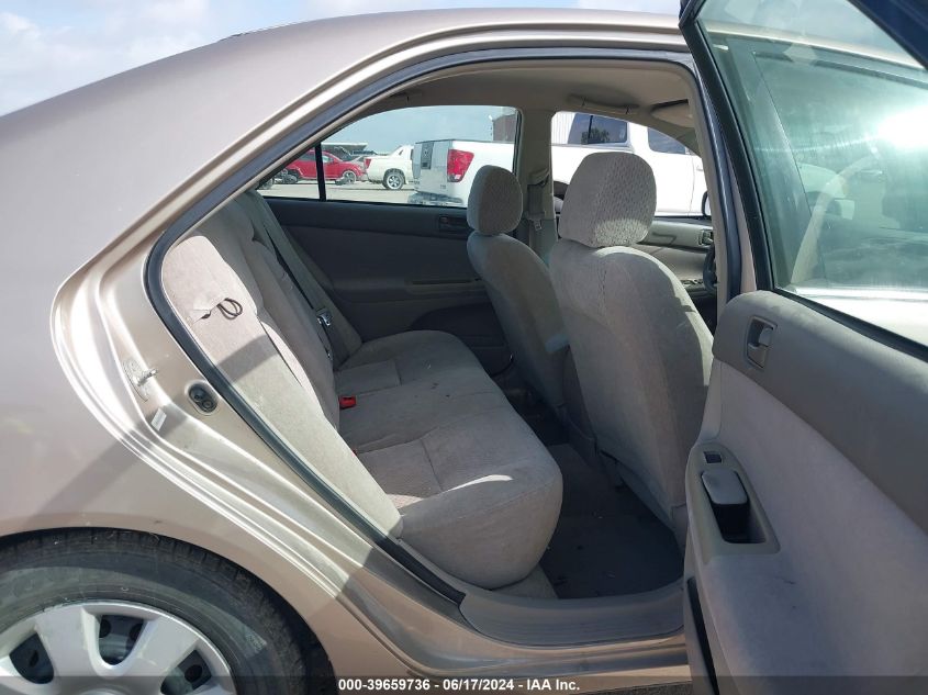 2003 Toyota Camry Le VIN: 4T1BE32K43U135470 Lot: 39659736