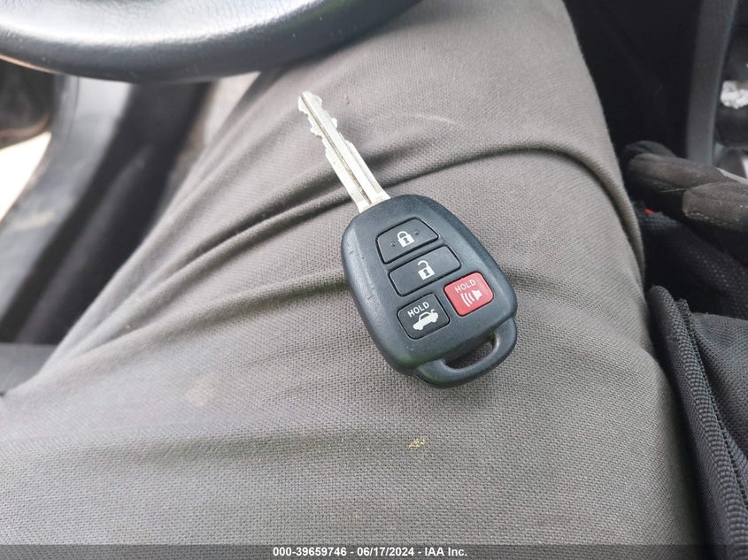 2015 Toyota Corolla S Plus VIN: 2T1BURHE0FC450201 Lot: 39659746