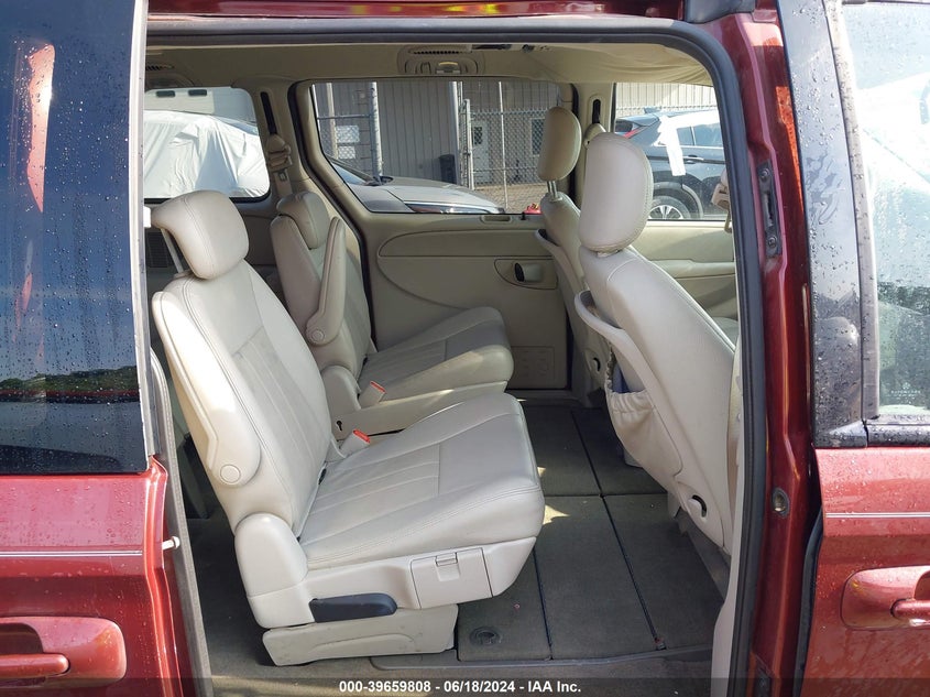 2007 Chrysler Town & Country Touring VIN: 2A4GP54LX7R275137 Lot: 39659808