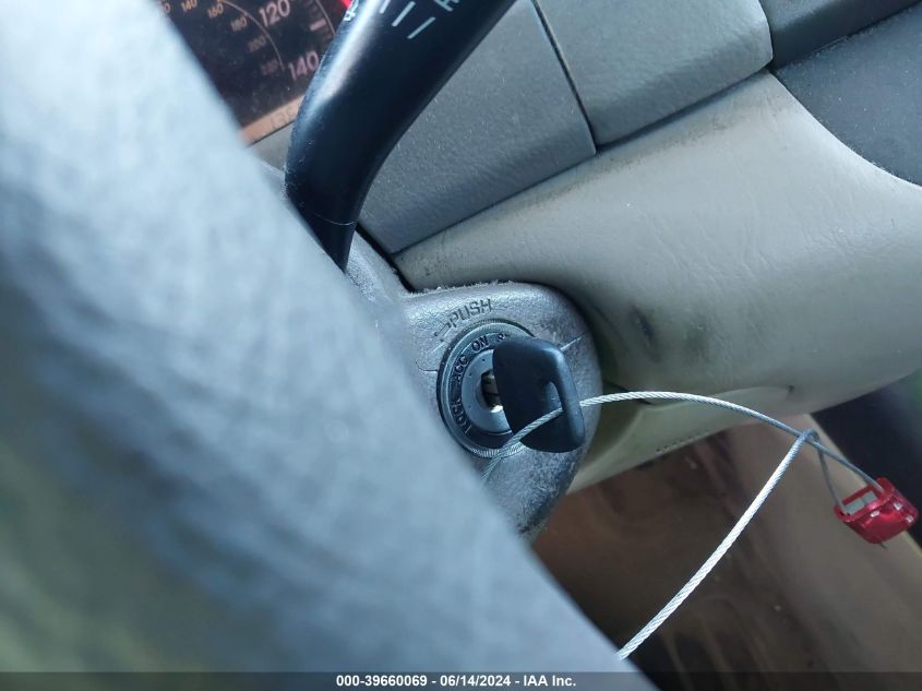 2005 Toyota Camry Std VIN: 4T1BE32K25U984984 Lot: 39660069