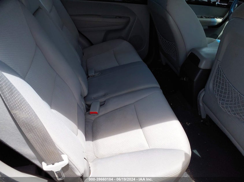 2011 Kia Sorento Lx VIN: 5XYKT3A15BG069269 Lot: 39660184