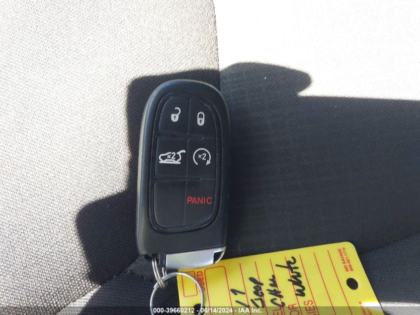 2017 Jeep Cherokee Latitude 4X4 VIN: 1C4PJMCB3HW616087 Lot: 39660212