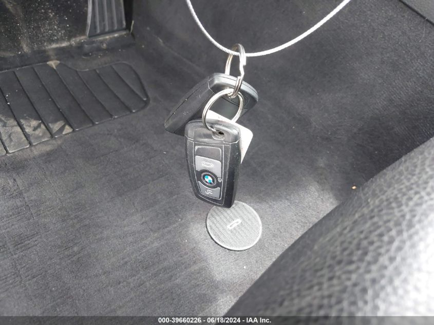 2013 BMW 328I xDrive VIN: WBA3B3C50DF533045 Lot: 39660226