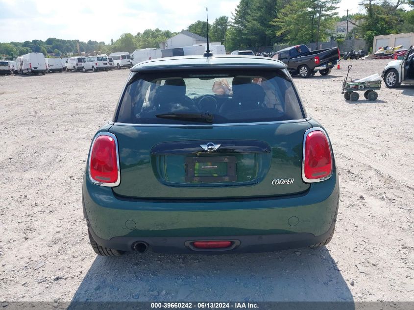 2018 Mini Hardtop Cooper/Oxford Edition VIN: WMWXP5C5XJ2G63306 Lot: 39660242