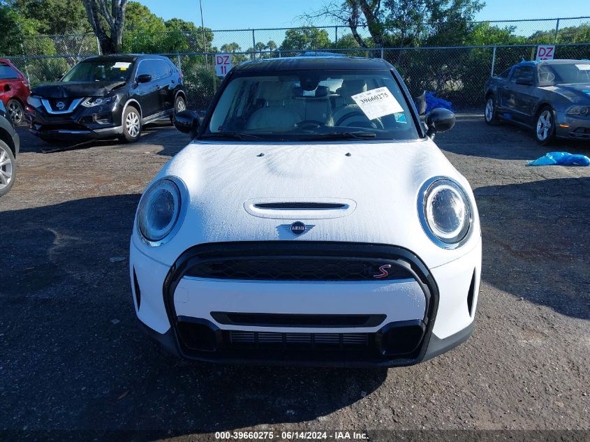 2023 Mini Hardtop Cooper S VIN: WMW53DK07P2T86008 Lot: 39660275