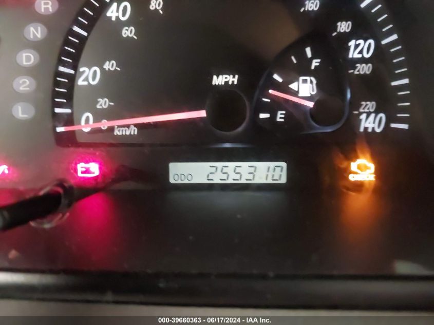 2004 Toyota Camry Le VIN: 4T1BE32K04U853275 Lot: 39660363