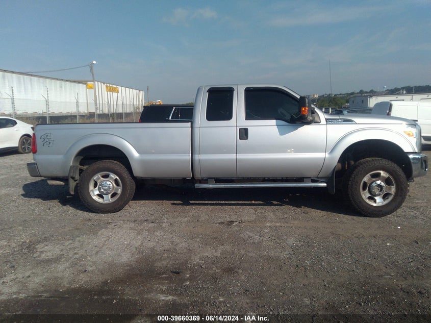 2013 Ford F-250 Xlt VIN: 1FT7X2B64DEA84047 Lot: 39660369